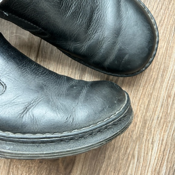 Dr. Martens Orson Black Leather Slip On Shoes | 10 - Picture 4 of 14